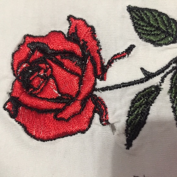 Cute Embroidered Rose White Graphic Tee - Picture 3 of 5